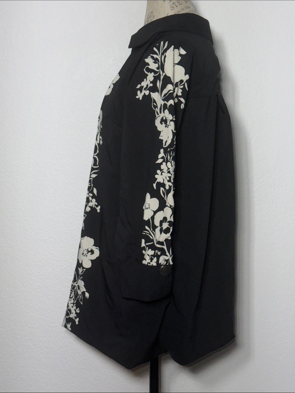 Zara Black Dress with Subtle Texture - Picture 3 of 5